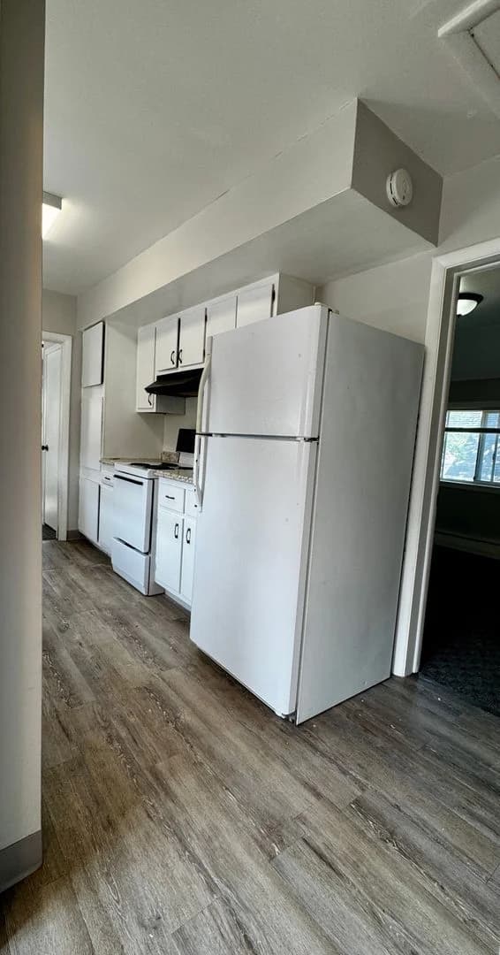 Muskegon apartments for rent - Property image - 1165 West Dale Avenue - 3