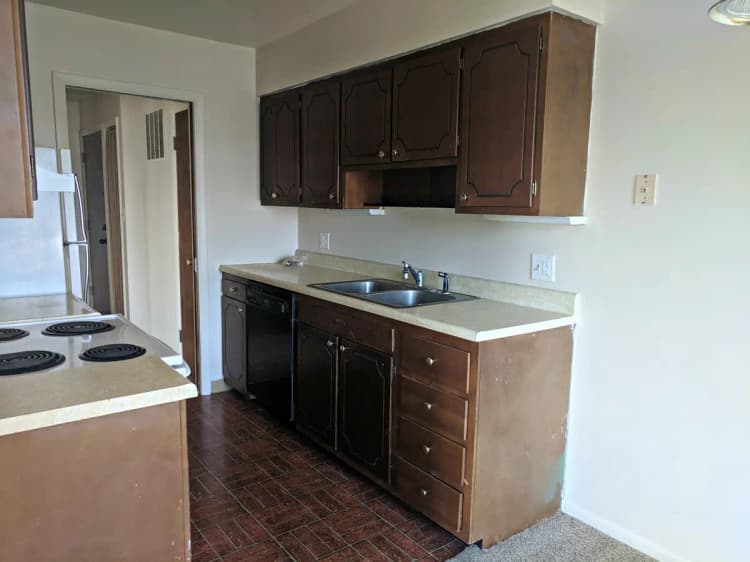 Muskegon apartments for rent - image - large (4).jpg