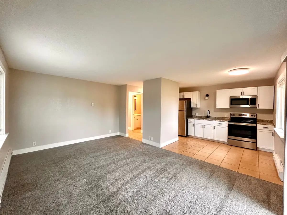 1486 Carr Rd - Apartment - 3