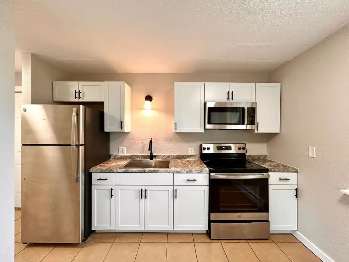 1486 Carr Rd - Apartment - 13