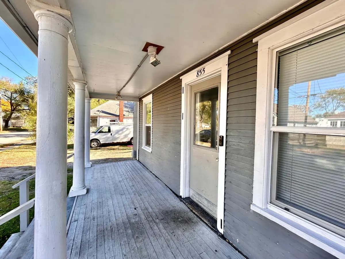 855 Turner Ave - Apartment - 15