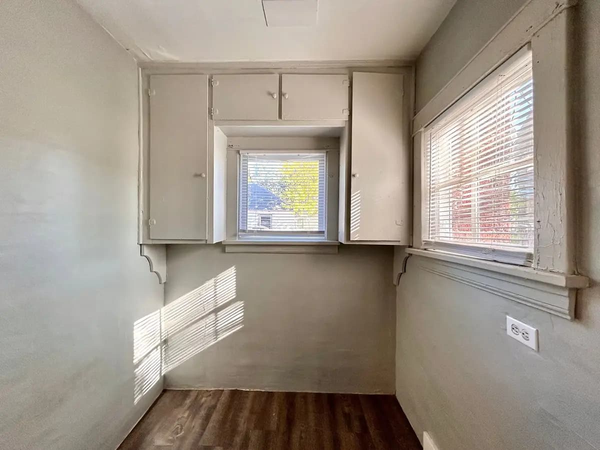 undefined apartments for rent - image - large (15).jpeg