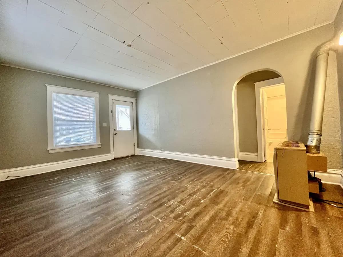 855 Turner Ave - Apartment - 5