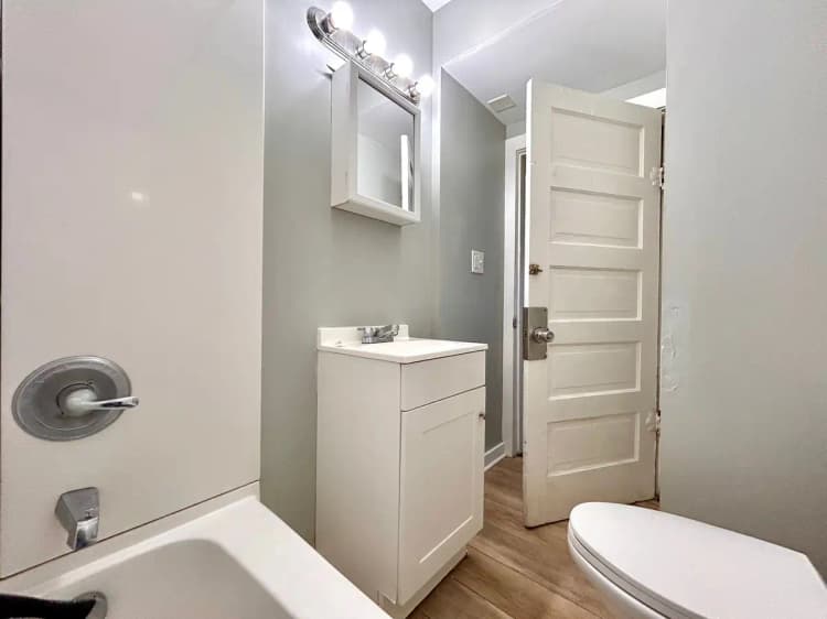 undefined apartments for rent - image - large (5).jpeg