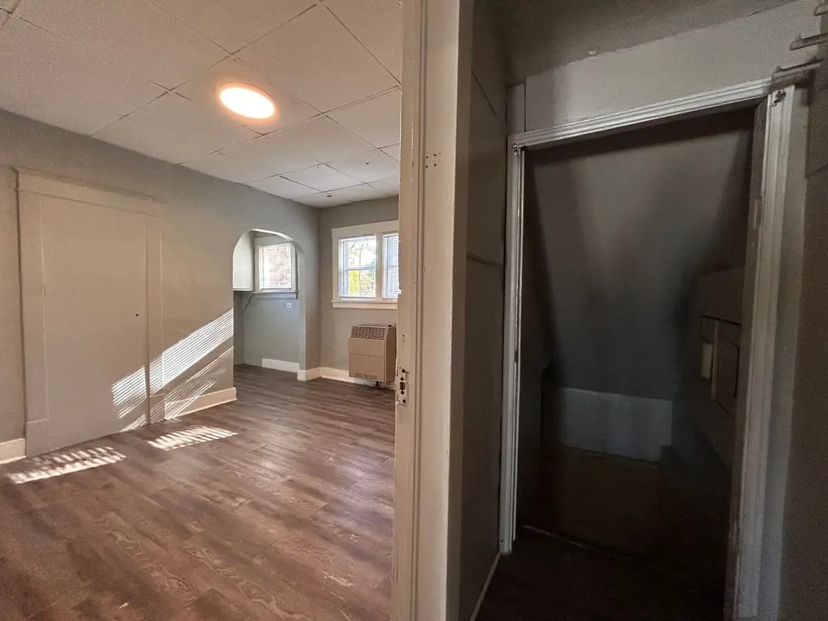 855 Turner Ave - Apartment - 12