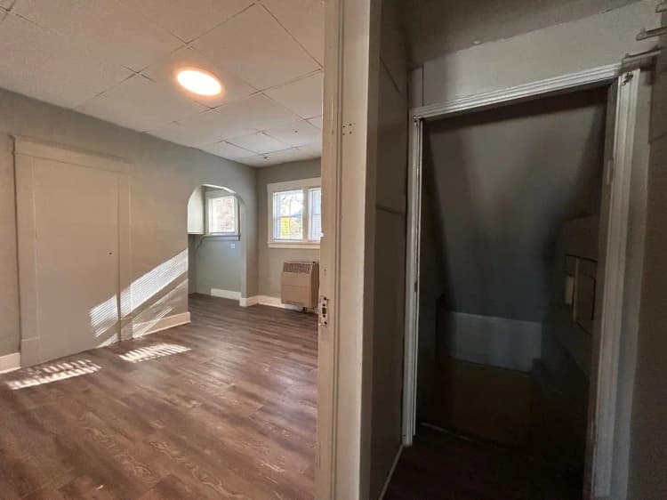 undefined apartments for rent - image - large (7).jpeg