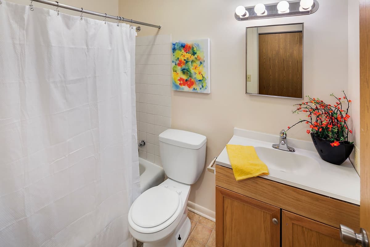 Muskegon Townhouses - Apartment - 35