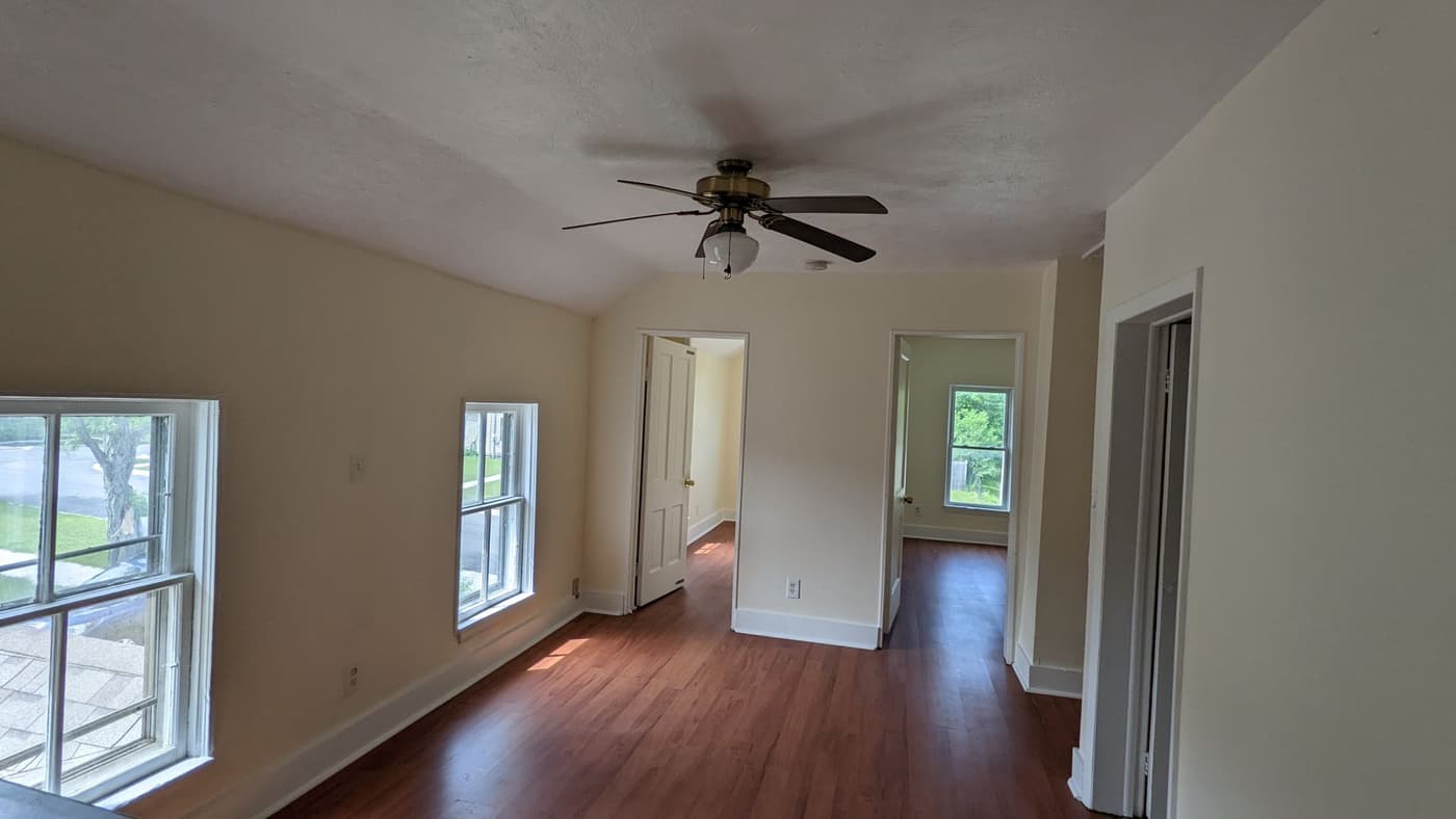 832 Murphy Street - Apartment - 2