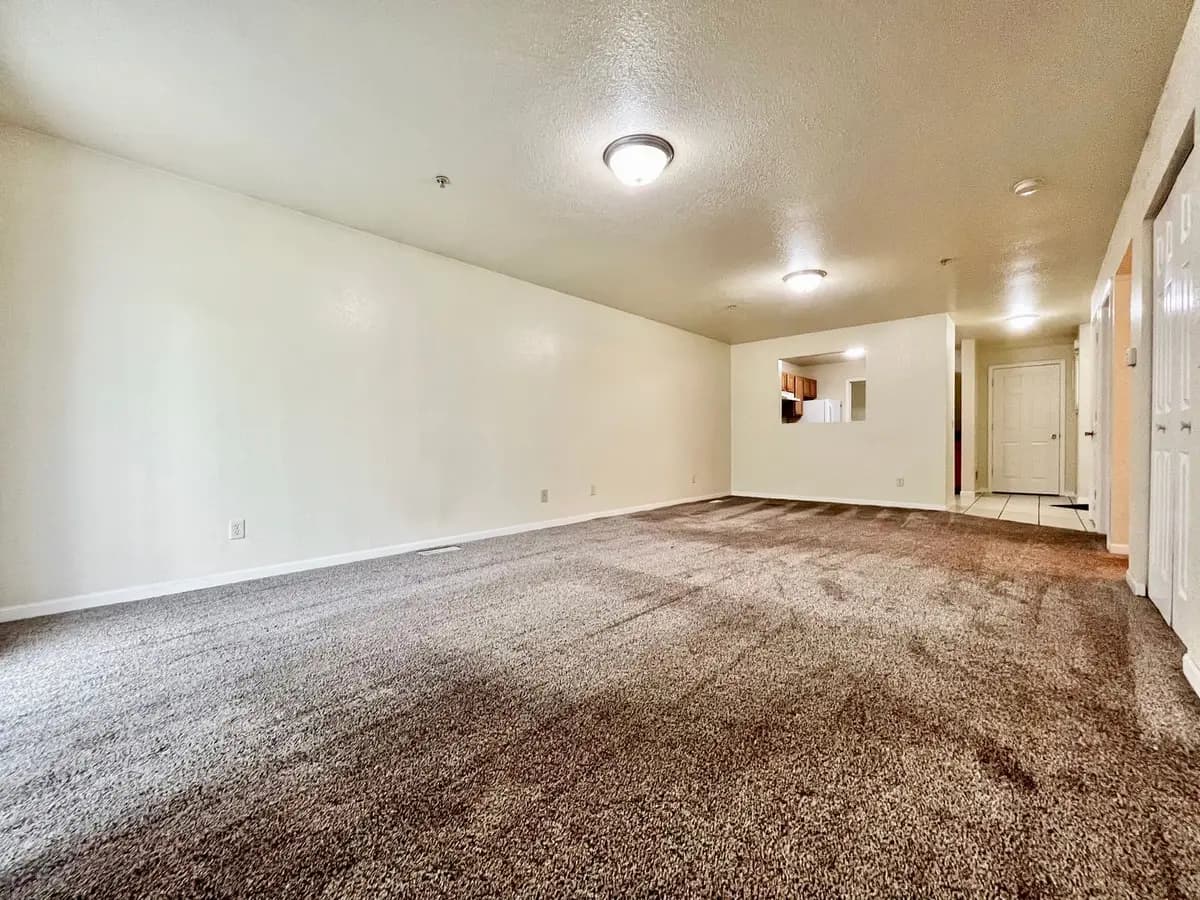 860 Marquette Ave - Apartment - 3