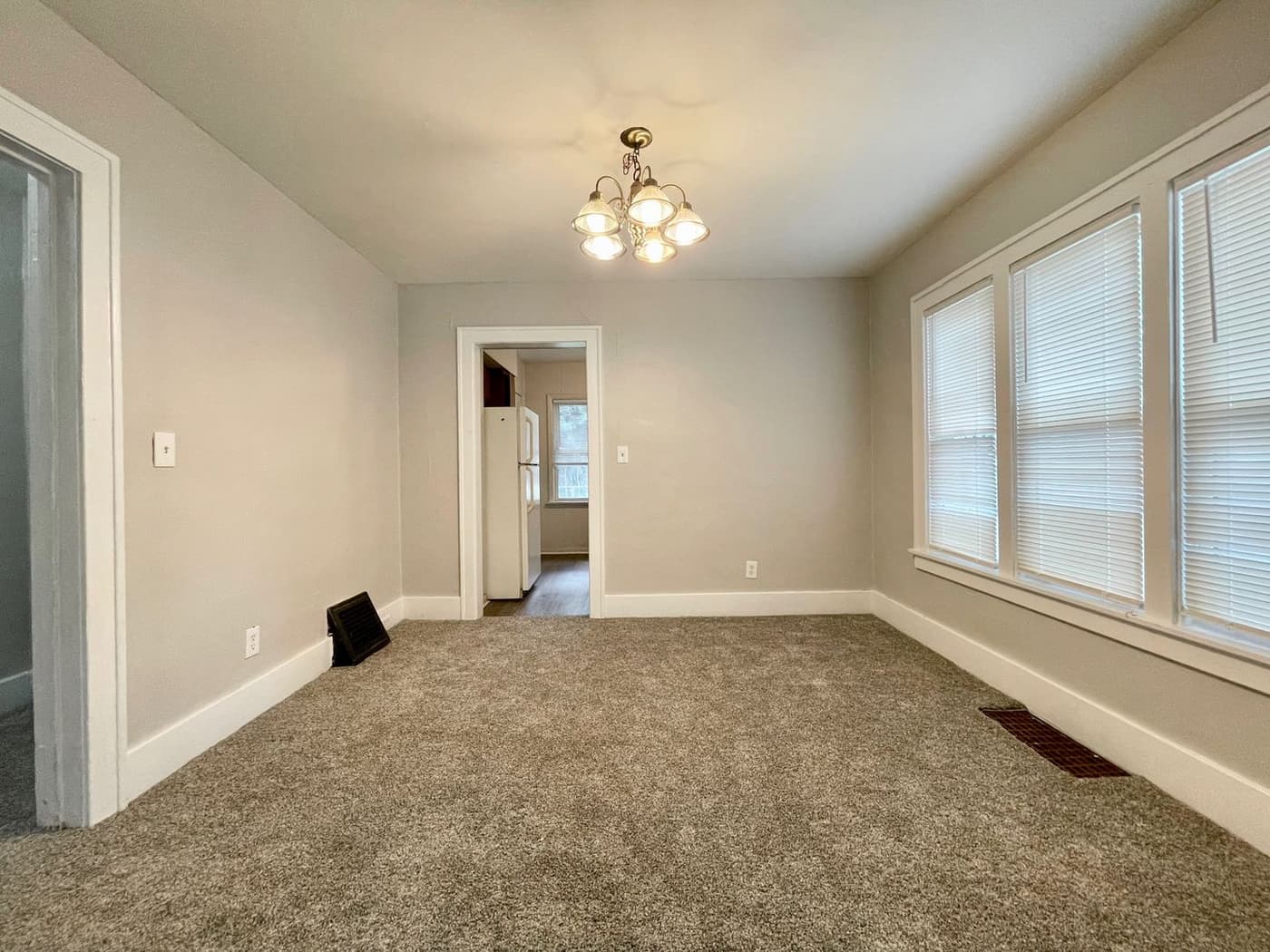 undefined apartments for rent - image - large (1).jpg - 0