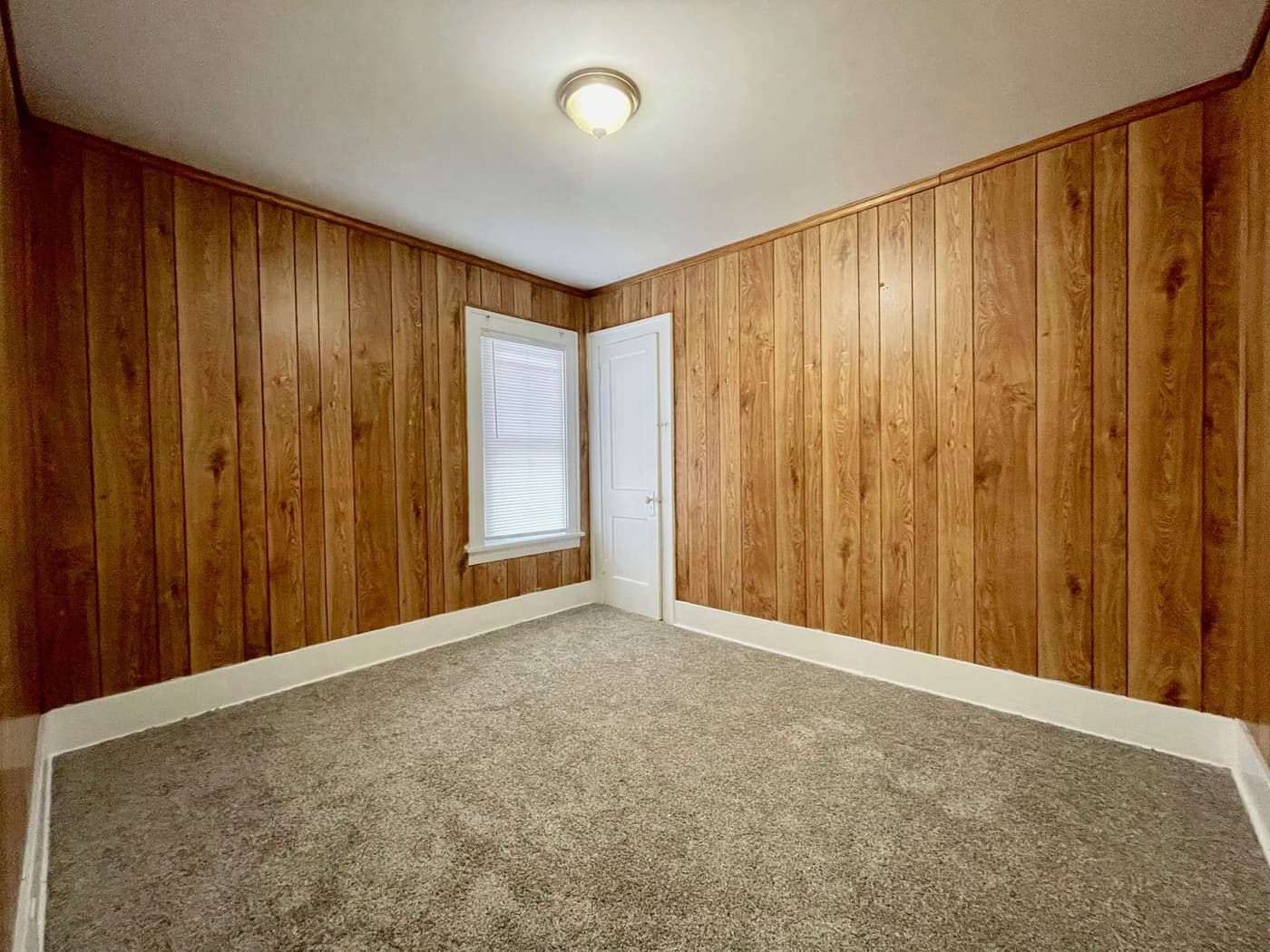 undefined apartments for rent - image - large (5).jpg - 0