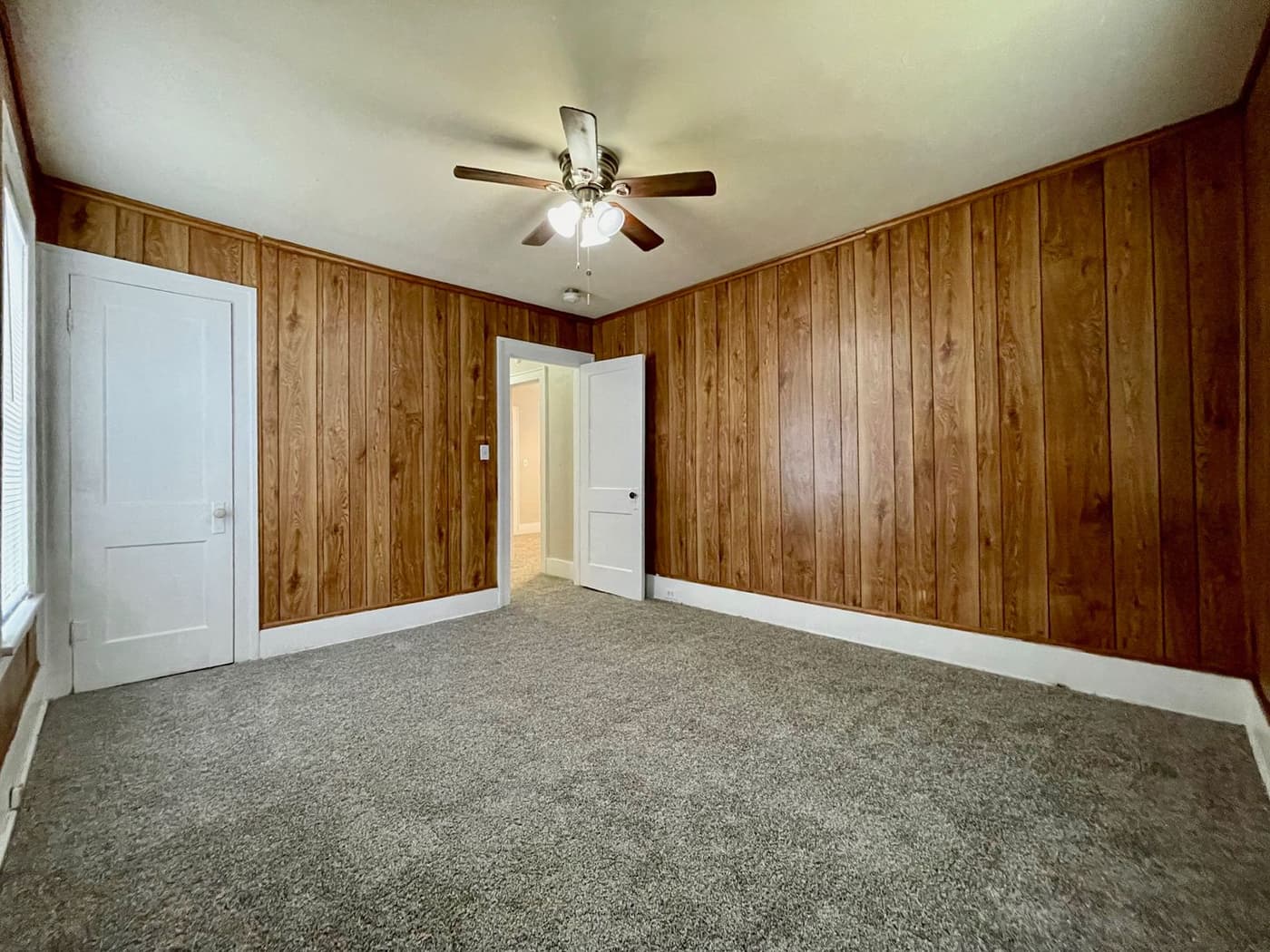 undefined apartments for rent - image - large (9).jpg - 0