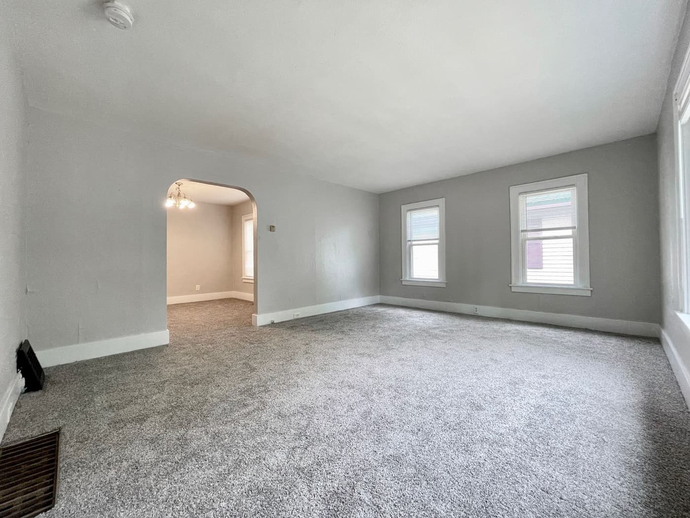 undefined apartments for rent - image - large.jpg - 2