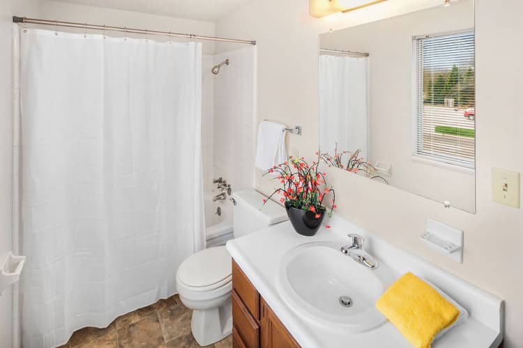 Muskegon apartments for rent - image - 3 Bedroom