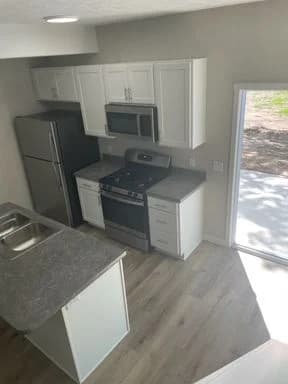 Muskegon apartments for rent - Property image - 2093 Dowd Street - 3