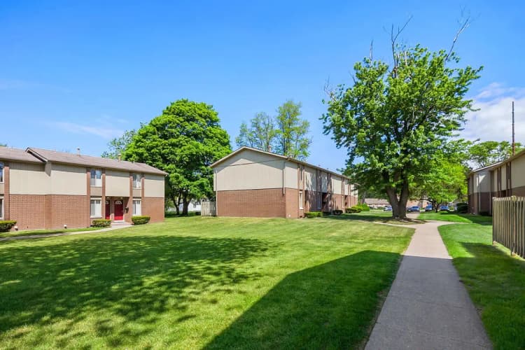 undefined apartments for rent - image - imgi_112_593adfaeccbb6124.jpg