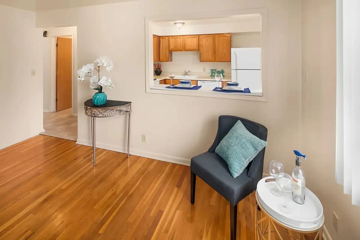 undefined apartments for rent - image - imgi_73_599c9c1ea5f5f876.jpg