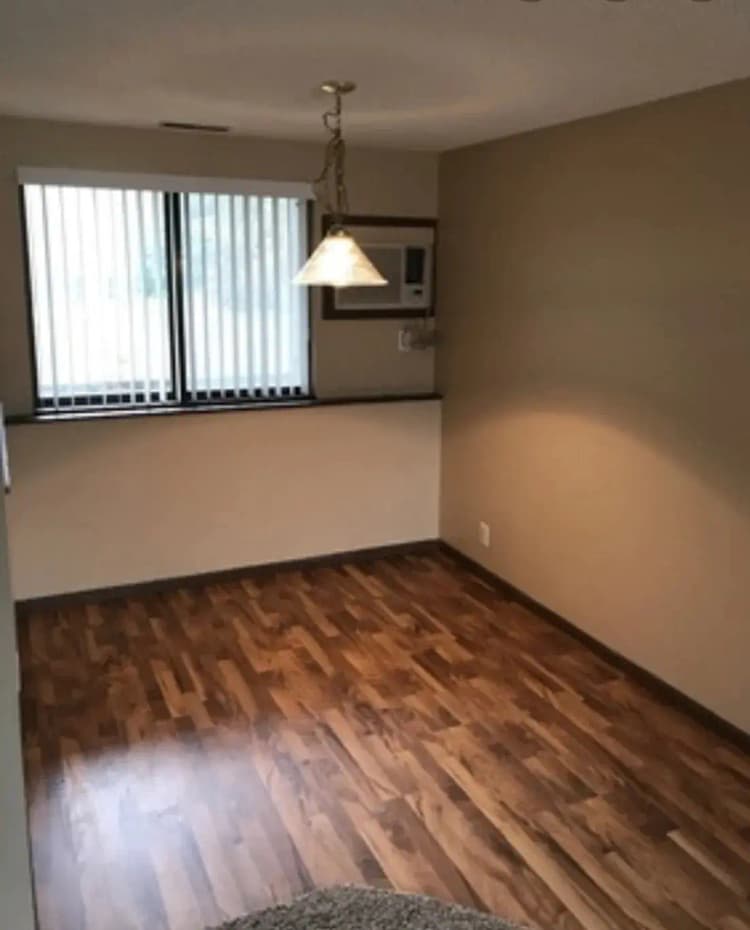 undefined apartments for rent - image - imgi_22_5eecb9d6785783.14428351601.jpg