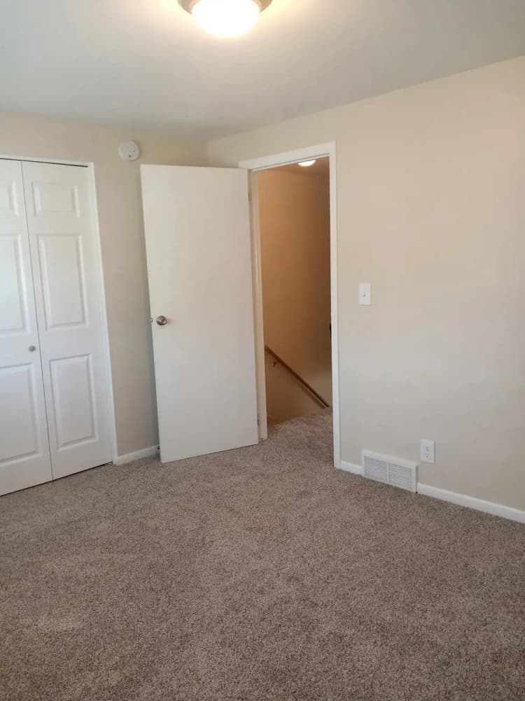 undefined apartments for rent - image - imgi_47_6345756c30e685.36773603859.jpg