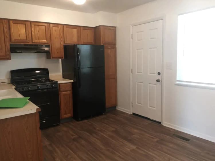 undefined apartments for rent - image - imgi_57_6345757bce6058.80450159207.jpg