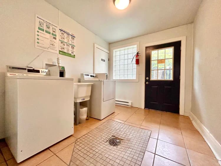 undefined apartments for rent - image - large (11).jpeg