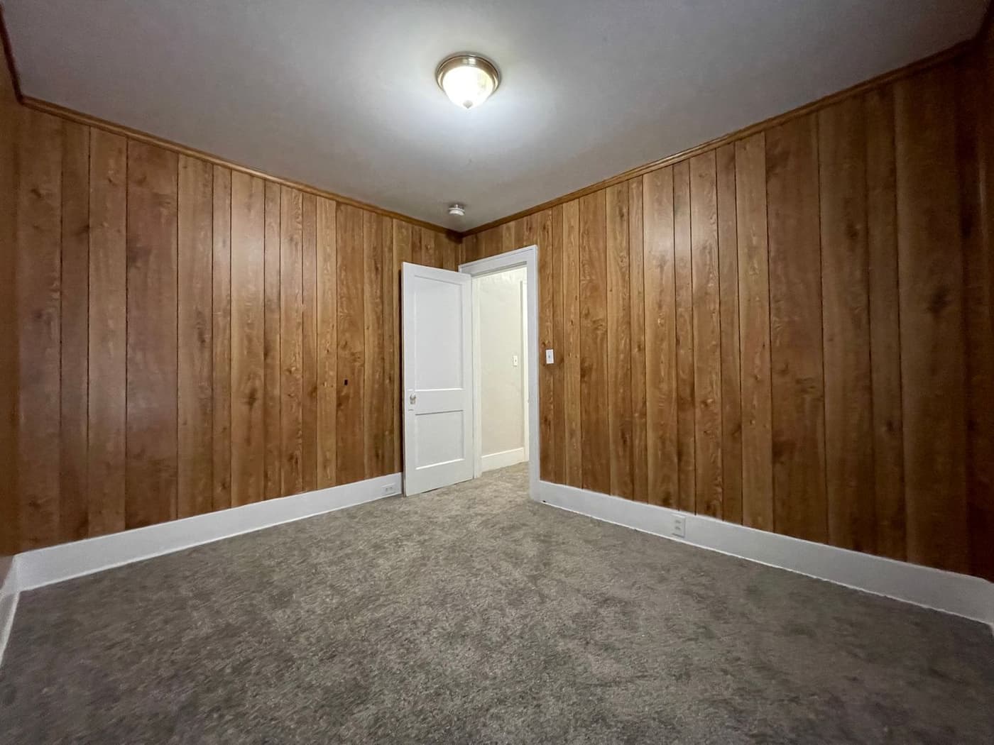 undefined apartments for rent - image - large (6).jpg